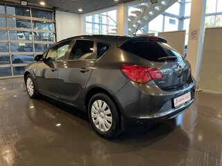 2014 Opel Astra J Рестайлинг, серый, 740000 рублей, вид 5