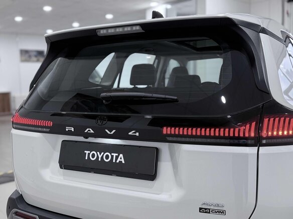 2026 Toyota RAV4 VI (XA60), белый - вид 10