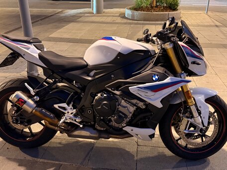 2018 BMW S 1000 R, белый, 1550000 рублей, вид 2
