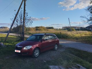 2008 Skoda Fabia II, красный, 495000 рублей, вид 1