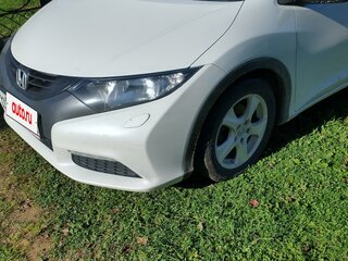 2012 Honda Civic IX, белый, 1350000 рублей, вид 1