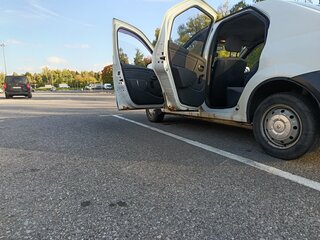 2011 Renault Logan I Рестайлинг, белый, 235000 рублей, вид 4