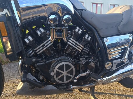 2000 Yamaha V-Max 1200, серый, 445000 рублей, вид 3