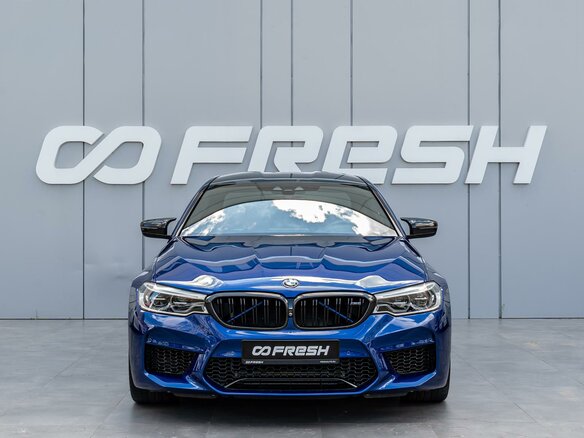 2019 BMW M5 Competition VI (F90), синий, 8380000 рублей - вид 2