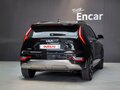 2022 Kia Niro II, чёрный, 1870999 рублей - вид 3