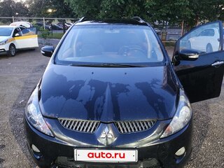 2006 Mitsubishi Grandis I, чёрный, 565000 рублей, вид 1