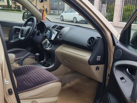 2011 Toyota RAV4 III (XA30) Рестайлинг, бежевый, 1300000 рублей - вид 7