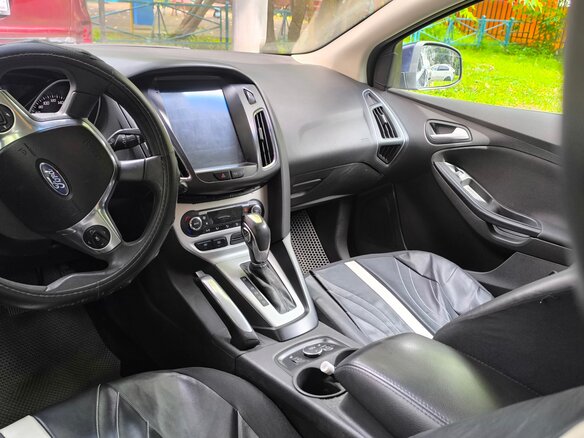2013 Ford Focus III, синий, 680000 рублей - вид 2