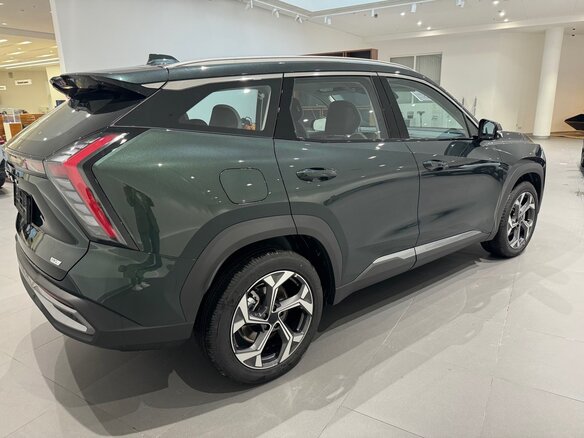 2026 Geely Atlas II, зелёный, 3449990 рублей - вид 8