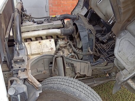 1996 Mitsubishi L-Series, белый, 750000 рублей, вид 5
