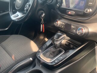 2021 Kia Soul III, белый, 2050000 рублей, вид 4