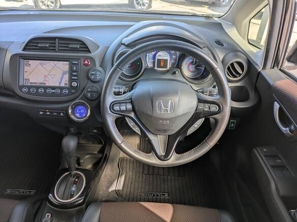 2015 Honda Fit Shuttle I Рестайлинг, чёрный, 705000 рублей - вид 11