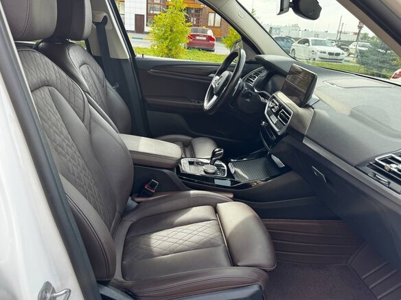 2021 BMW X3 30i xDrive III (G01) Рестайлинг, белый - вид 13