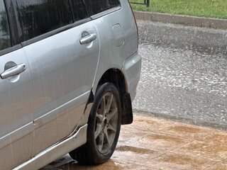 2005 Mitsubishi Lancer IX Рестайлинг, серебристый, 200000 рублей, вид 3