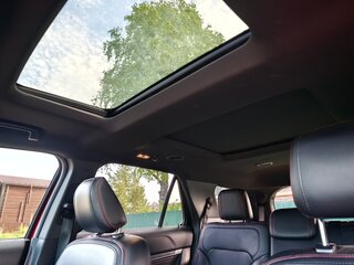 2019 Ford Explorer V Рестайлинг 2, красный, 3500000 рублей, вид 2
