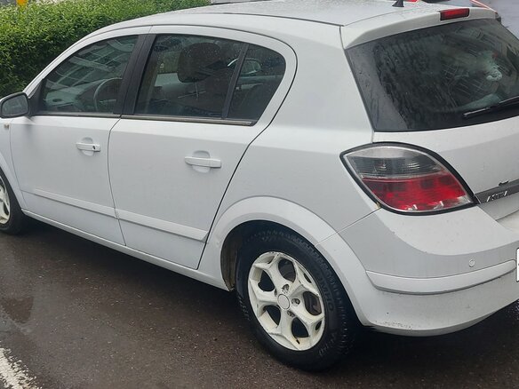 2009 Opel Astra H Рестайлинг, белый, 350000 рублей - вид 6