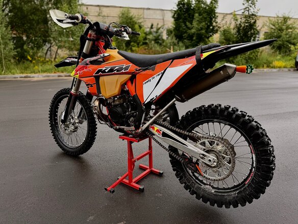 2023 KTM 250 EXC, оранжевый, 599000 рублей - вид 3
