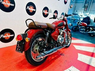 2026 Royal Enfield Classic 350, красный, 457000 рублей, вид 3