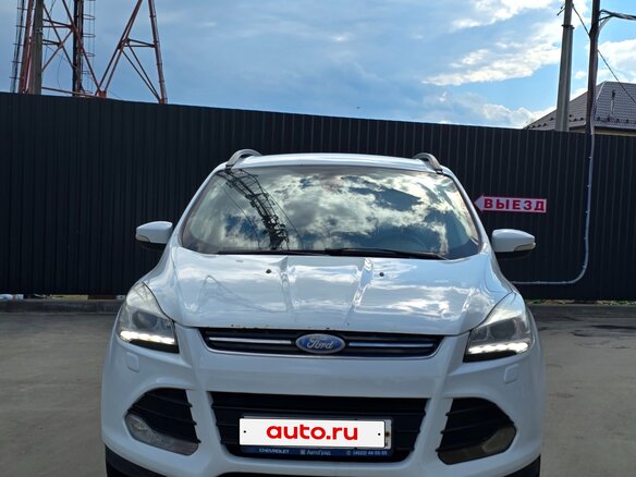 2013 Ford Kuga II, белый, 930000 рублей - вид 1