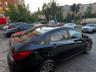 2011 Hyundai Solaris I, чёрный, 500000 рублей, вид 3