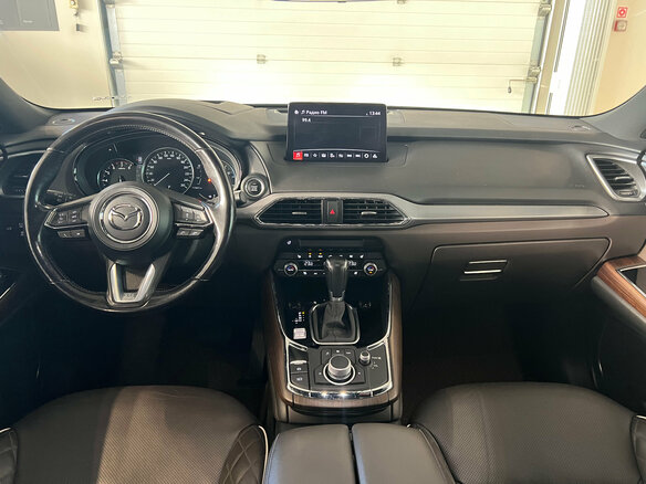 2022 Mazda CX-9 II Рестайлинг, чёрный, 3890000 рублей - вид 16