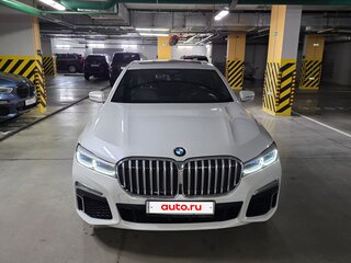 2022 BMW 7 серии Long 730Ld xDrive VI (G11/G12) Рестайлинг, белый, 7900000 рублей, вид 3