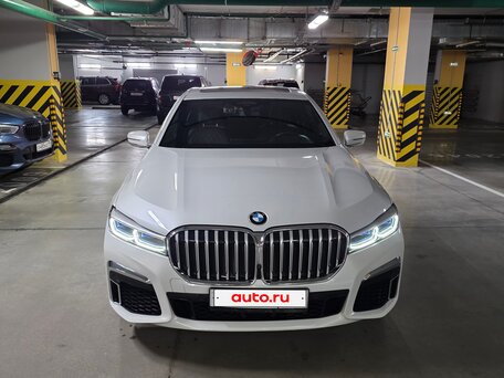 2022 BMW 7 серии Long 730Ld xDrive VI (G11/G12) Рестайлинг, белый, 7800000 рублей, вид 3