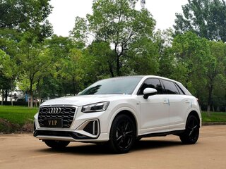 2022 Audi Q2 L 35 TFSI I Рестайлинг, белый, 1680000 рублей, вид 3