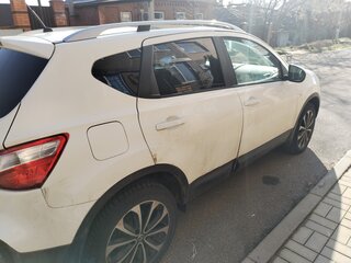 2010 Nissan Qashqai I Рестайлинг, белый, 800000 рублей, вид 3