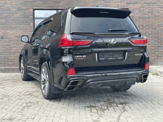 2017 Lexus LX 570 III Рестайлинг 2, чёрный, 7499000 рублей, вид 2