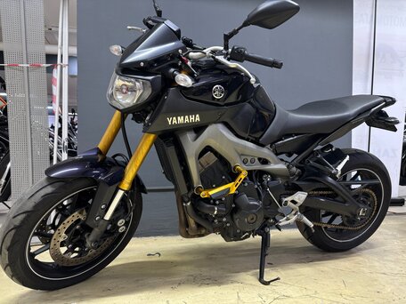 2014 Yamaha MT-09 (FZ-09), фиолетовый, 665000 рублей, вид 3