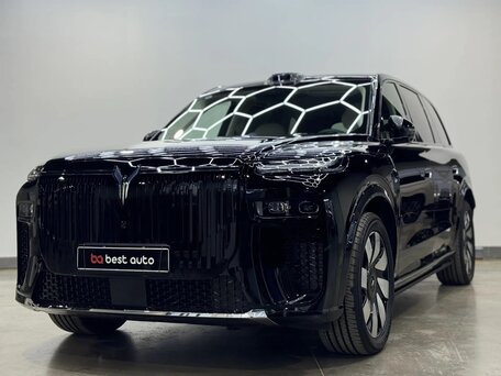 Voyah Taishan X8