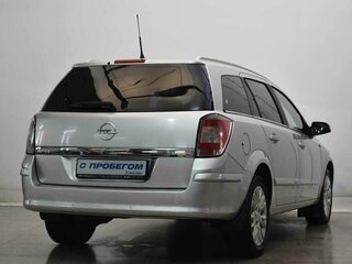 2009 Opel Astra H Рестайлинг, серебристый, 570000 рублей, вид 4
