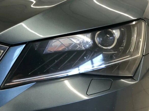 2016 Skoda Superb III, серый, 1350000 рублей - вид 18
