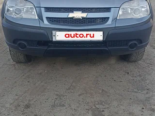 2013 Chevrolet Niva I Рестайлинг, серый, 578000 рублей, вид 1
