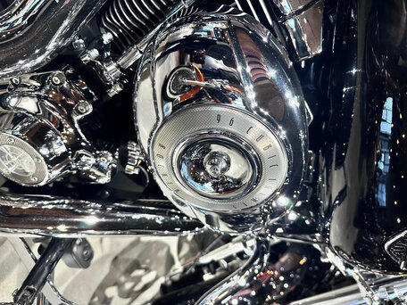 2011 Harley-Davidson Rocker C, чёрный, 1600000 рублей, вид 5