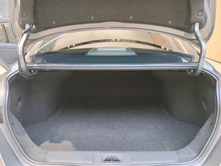 2025 Nissan Sylphy IV (B18) Рестайлинг, серебристый, 1800000 рублей, вид 5