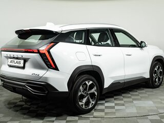 2026 Geely Atlas II, белый, 3449990 рублей, вид 5