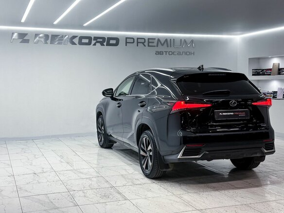 2021 Lexus NX 200 I Рестайлинг, чёрный, 4000000 рублей - вид 22