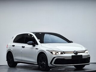 2023 Volkswagen Golf VIII, серый, 2261000 рублей, вид 4
