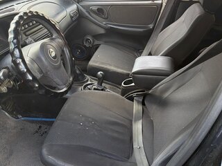 2010 Chevrolet Niva I Рестайлинг, чёрный, 375000 рублей, вид 5