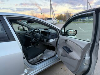 2010 Honda Insight II, серебристый, 840000 рублей, вид 5