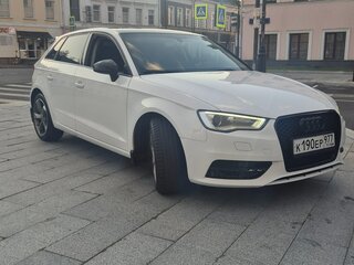 2016 Audi A3 III (8V), белый, 1549000 рублей, вид 1