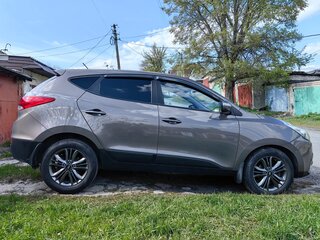 2015 Hyundai ix35 I Рестайлинг, коричневый, 1500000 рублей, вид 1