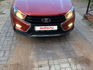 2017 Lada (ВАЗ) Vesta SW Cross I, красный, 1150000 рублей, вид 2