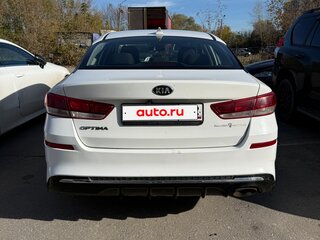 2019 Kia Optima IV Рестайлинг, белый, 1100000 рублей, вид 2