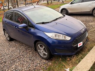 2016 Ford Fiesta Mk6 Рестайлинг, синий, 730000 рублей, вид 1