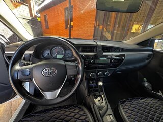 2016 Toyota Corolla XI (E160, E170, E180) Рестайлинг 1, белый, 1300000 рублей, вид 4