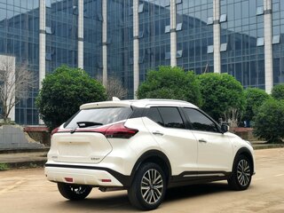 2023 Nissan Kicks I Рестайлинг, белый, 1688000 рублей, вид 5