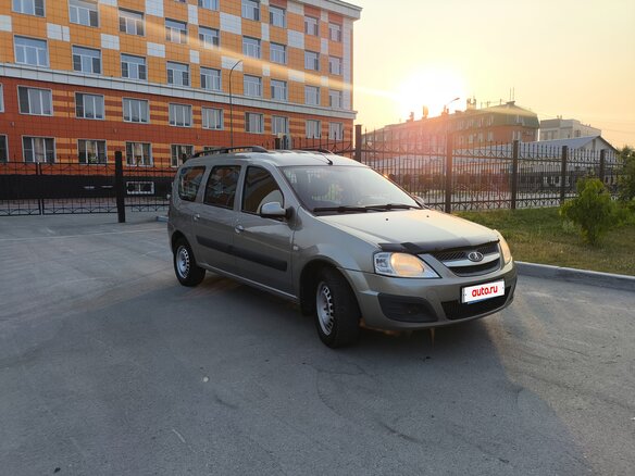 2014 Lada (ВАЗ) Largus I, бежевый, 805000 рублей - вид 1